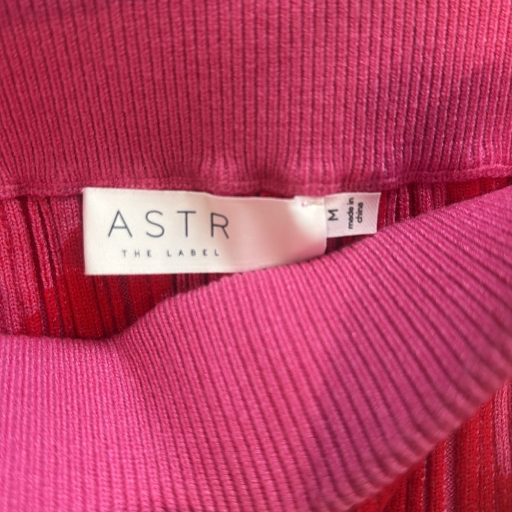 ASTR The Label set - Picture 5 of 5